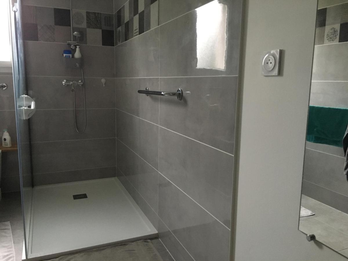 Au Vieux Bourg Apartman Guécélard Kültér fotó