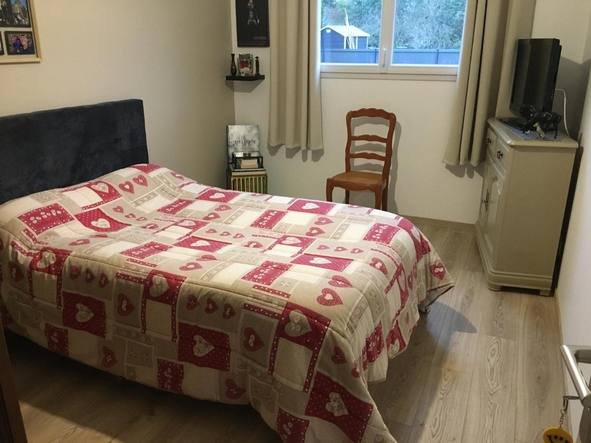 Au Vieux Bourg Apartman Guécélard Kültér fotó